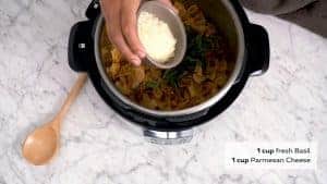 One-Pot Pasta with Chicken Step 5