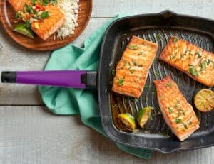 Grill Pan lifestyle - purple handle