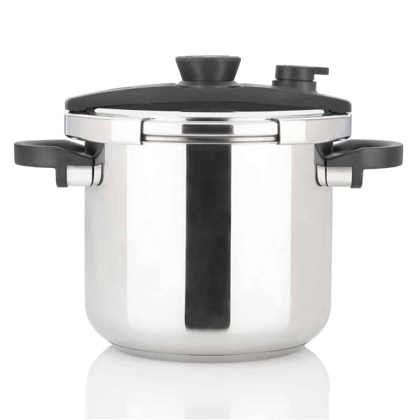 EZLock Pressure Cooker, 7.4qt