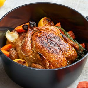 7qt dutch oven lifestyle