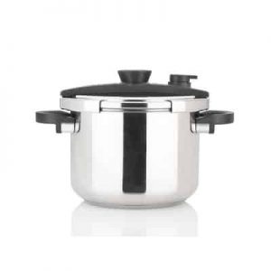 EZLock Pressure Cooker 9 EZLock Pressure Cooker, 8qt